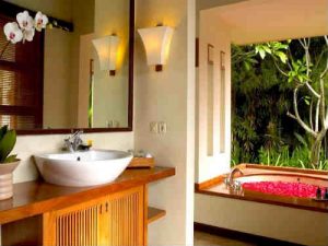 Kamar Mandi Gaya Bali
